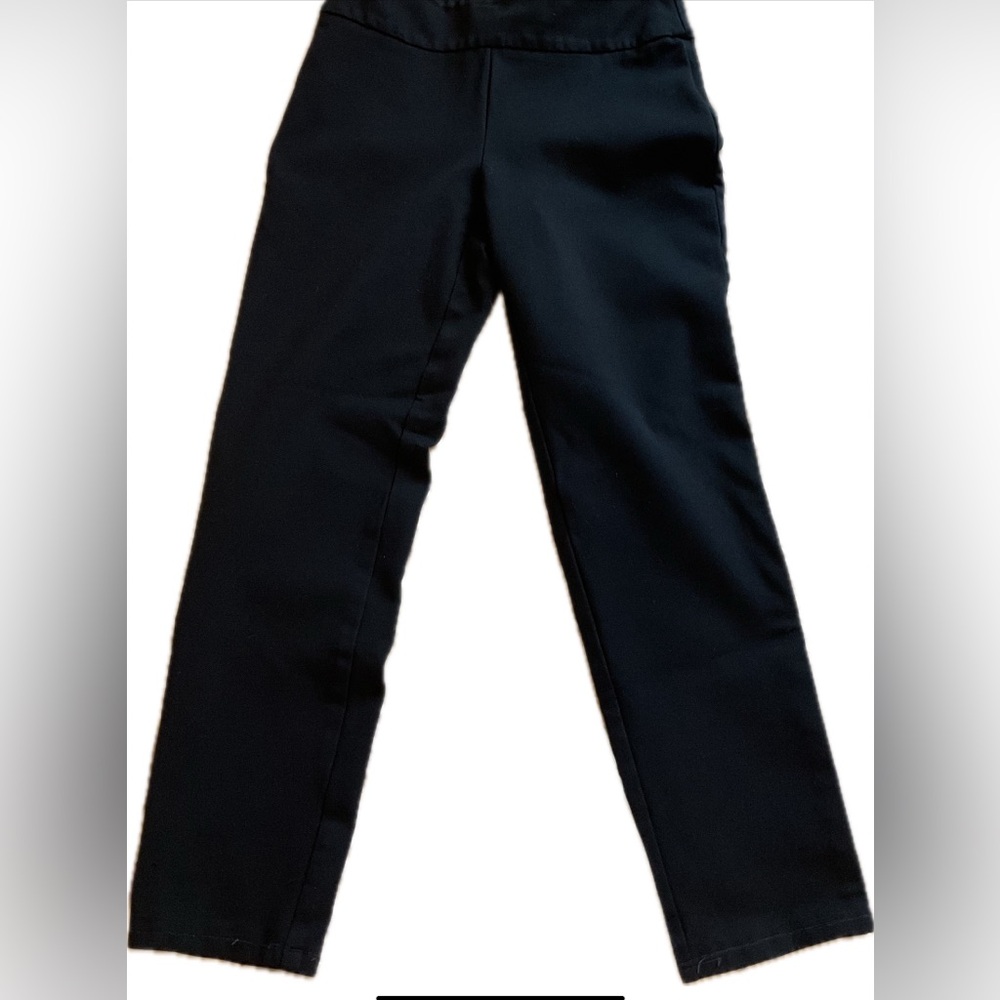 UP Like New , Slimming , Deep Black ankle Ponte Pant .